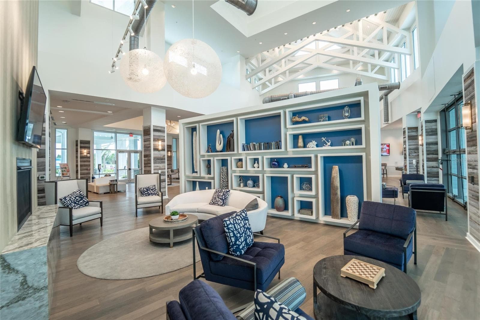 Sitting area at clubhouse - 18752 HORIZON VIEW PT, LAND O LAKES