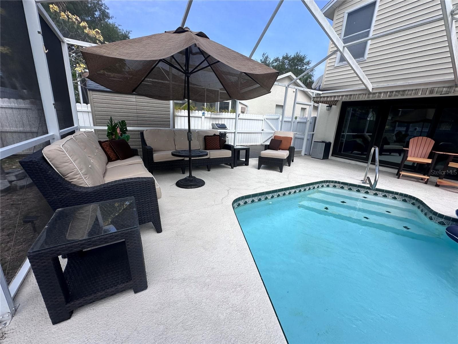 Single Family Residence at 10632 LAKE VISTA DR, SEMINOLE, photo 9 of 43