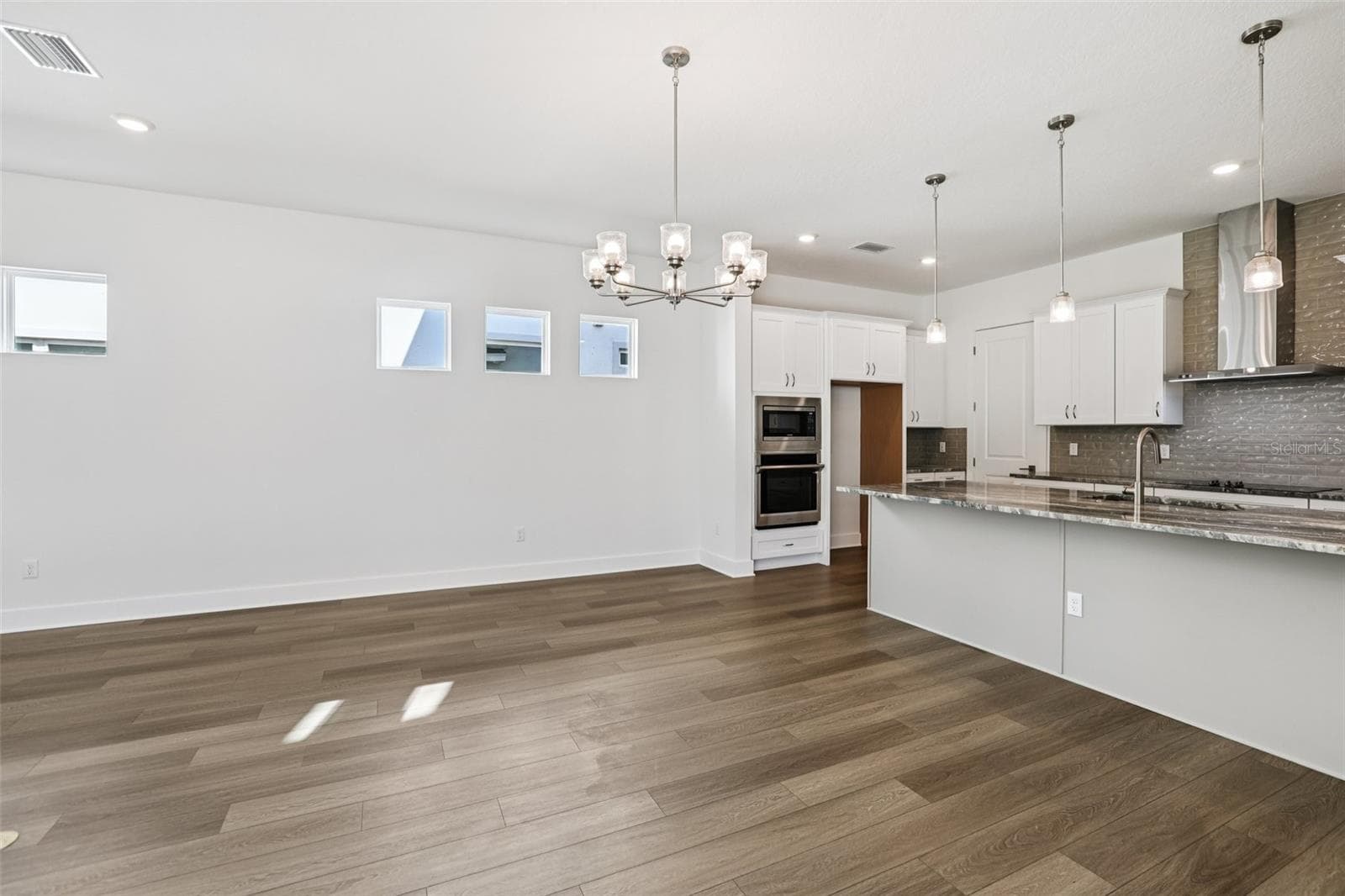 Single Family Residence at 10757 TORCHWOOD SEA WAY, SAN ANTONIO, photo 15 of 47