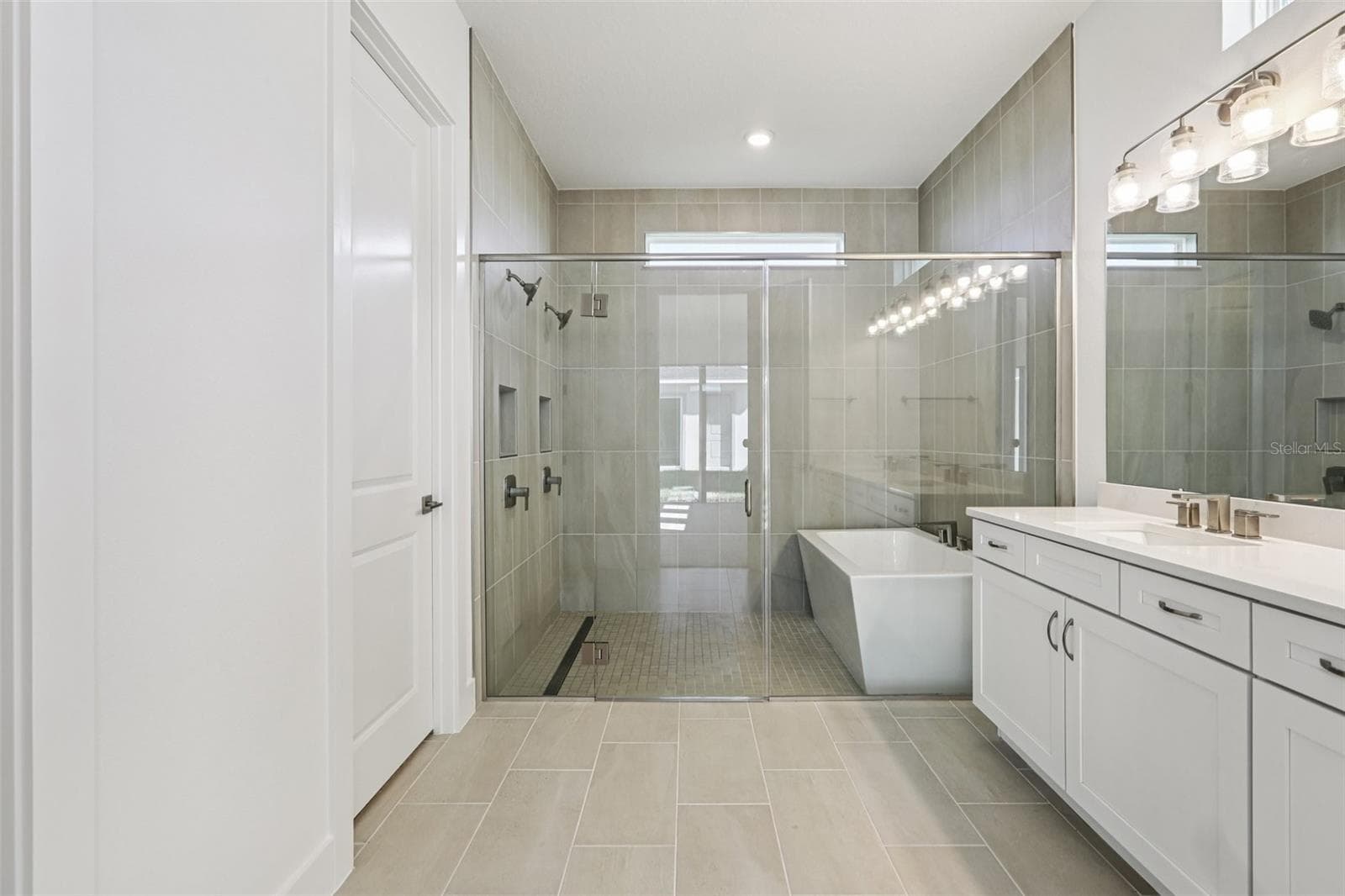 Single Family Residence at 10757 TORCHWOOD SEA WAY, SAN ANTONIO, photo 23 of 47