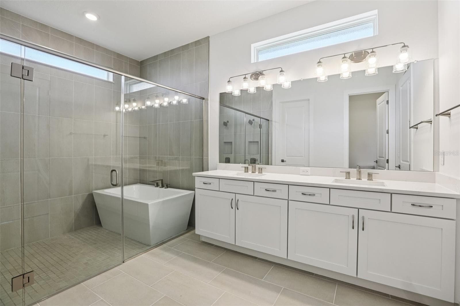Single Family Residence at 10757 TORCHWOOD SEA WAY, SAN ANTONIO, photo 24 of 47