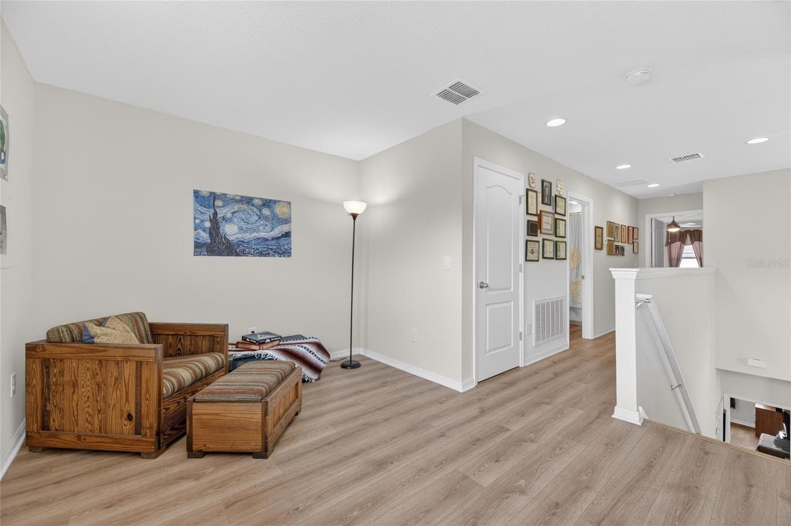 Loft - 2130 BROADWAY VIEW AVE, BRANDON