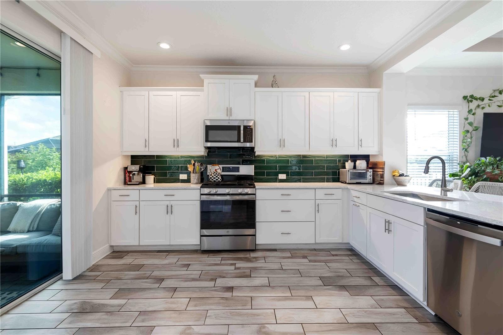 Single Family Residence at 2669 STAR APPLE WAY, SARASOTA, photo 17 of 62