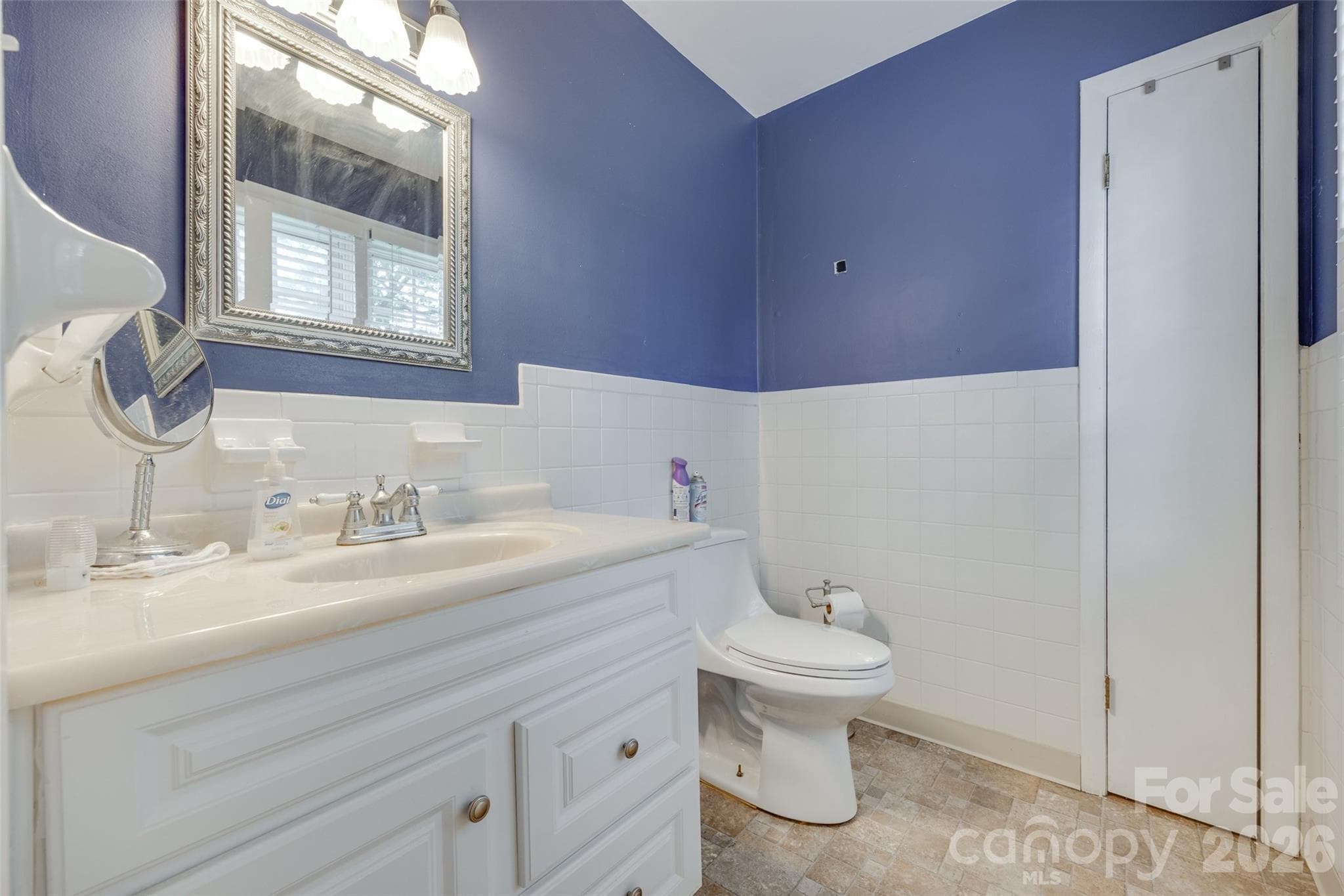 Single Family Residence at 679 Fairforest Road, Chester, photo 12 of 30