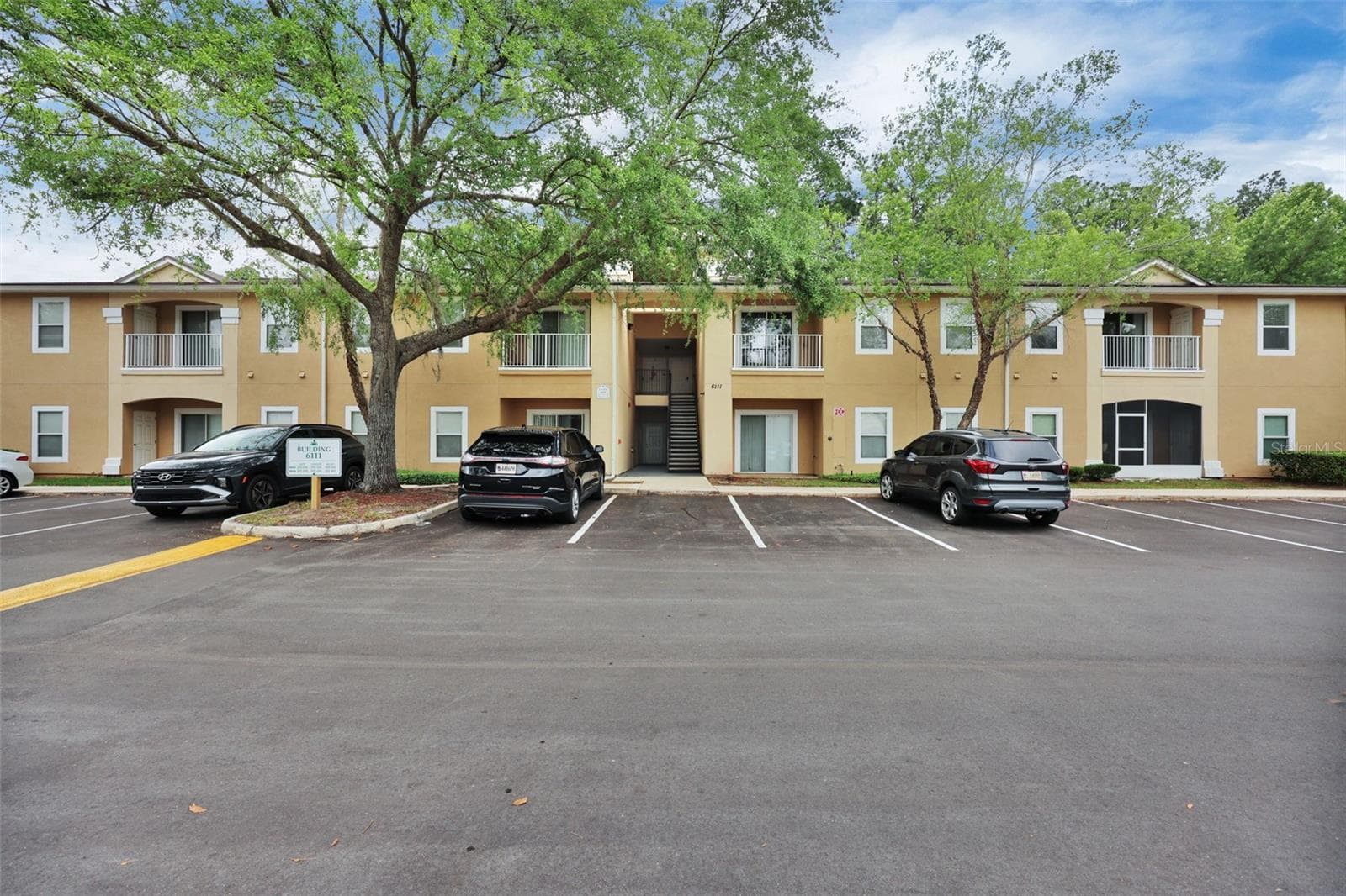 6111 MAGGIES CIR #110