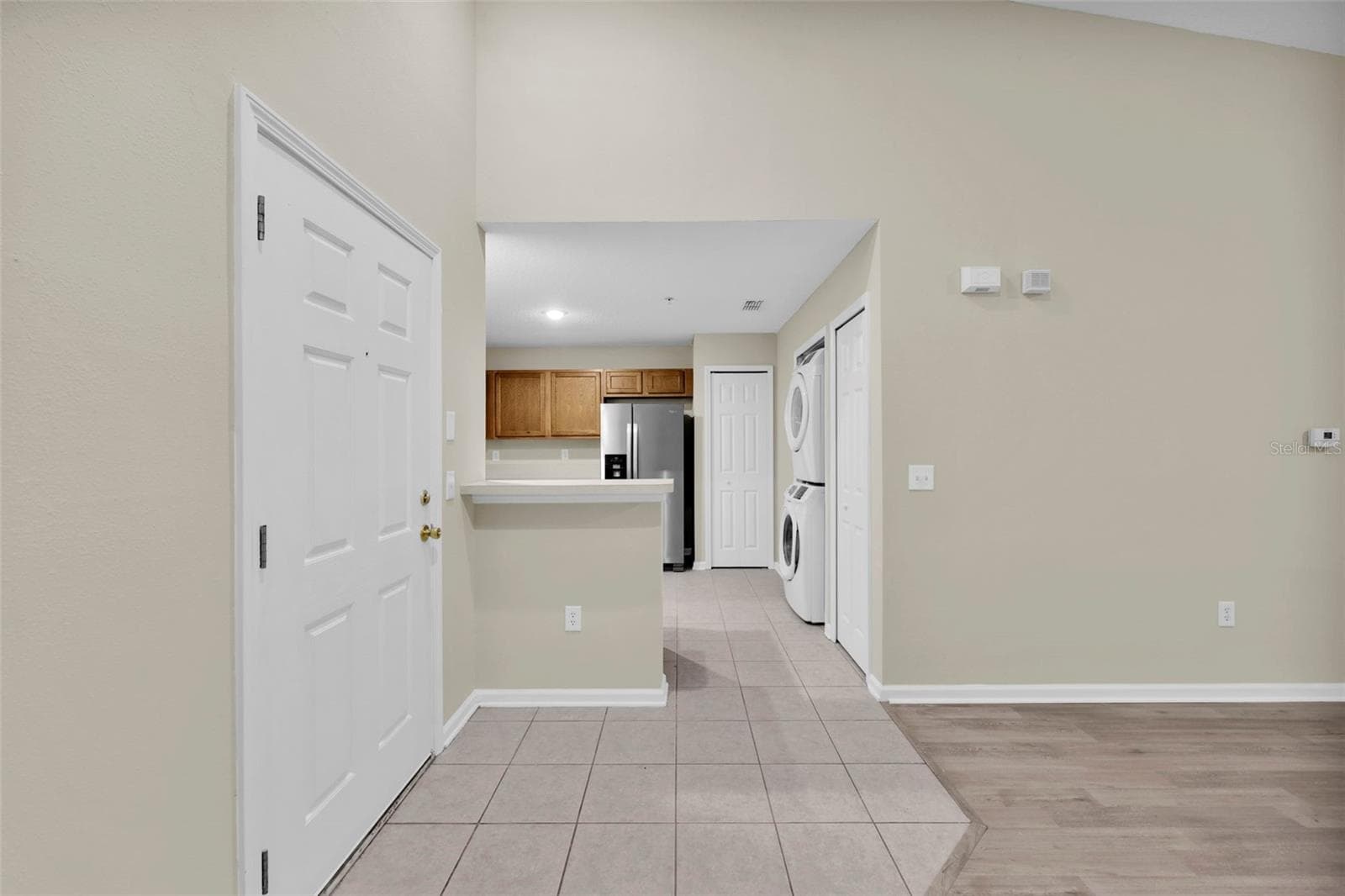 Condominium at 6111 MAGGIES CIR #110, JACKSONVILLE, photo 6 of 44