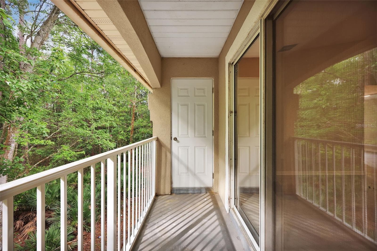 Condominium at 6111 MAGGIES CIR #110, JACKSONVILLE, photo 27 of 44