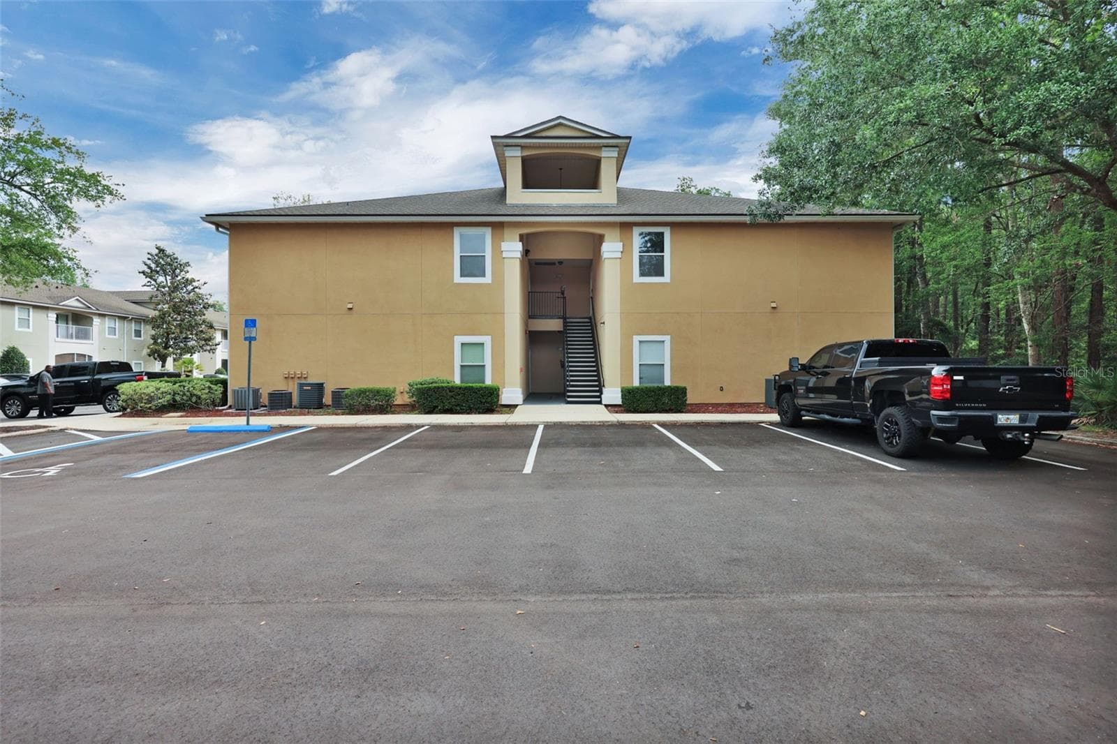 Condominium at 6111 MAGGIES CIR #110, JACKSONVILLE, photo 31 of 44