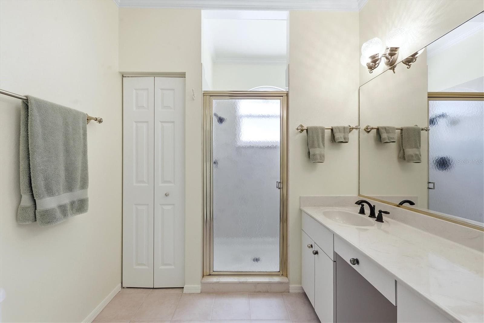2nd floor Master Suite #1 Bath - 6421 MANASOTA KEY RD, ENGLEWOOD