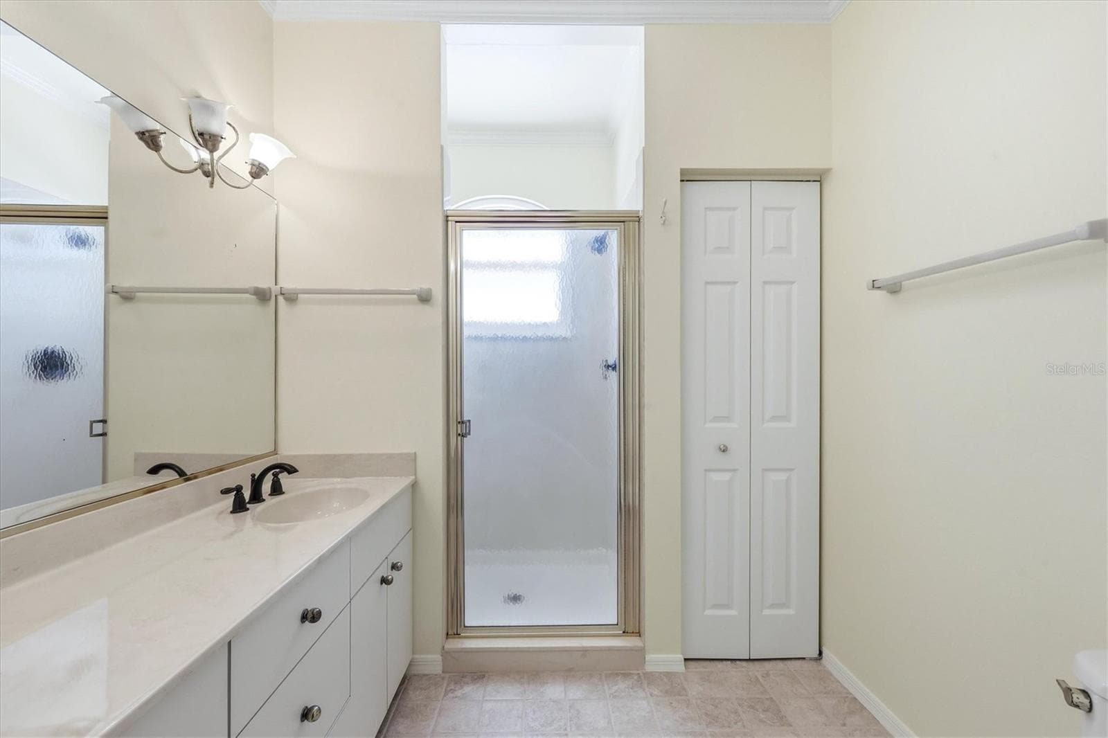 2nd floor Master Suite #2 Bath - 6421 MANASOTA KEY RD, ENGLEWOOD