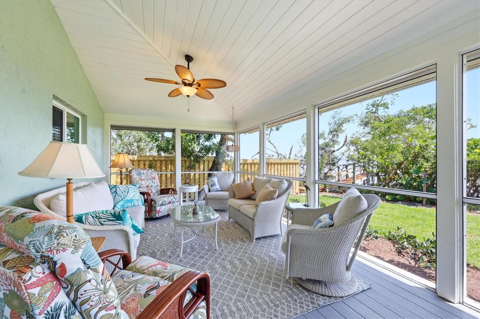 Screened Lanai Sitting Area - 6421 MANASOTA KEY RD, ENGLEWOOD