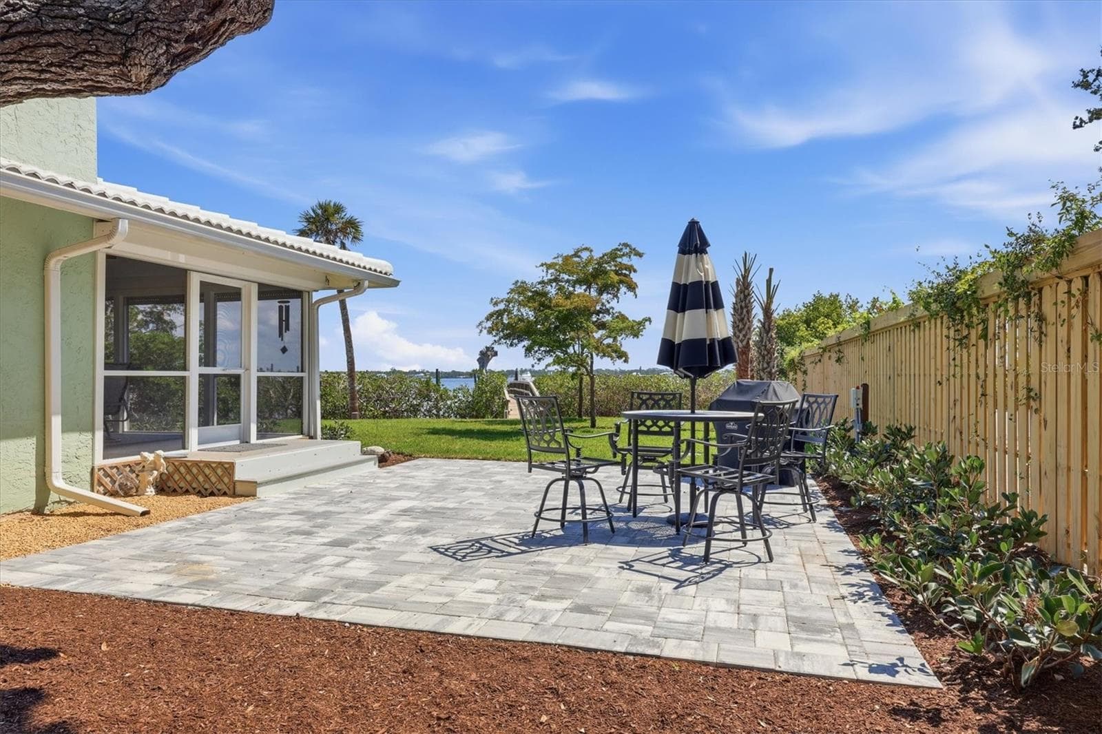 Outdoor Pavered Area - 6421 MANASOTA KEY RD, ENGLEWOOD
