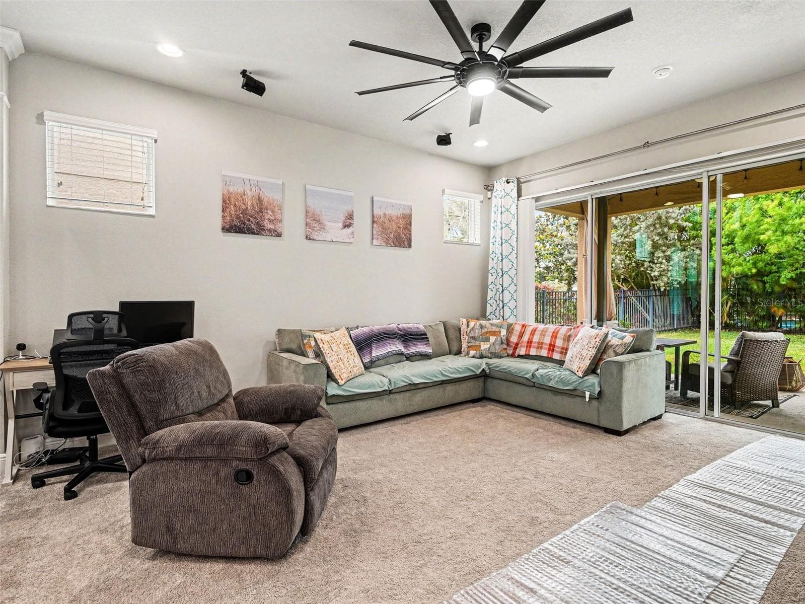 Single Family Residence at 7508 SEA LILLY CT, APOLLO BEACH, photo 5 of 16