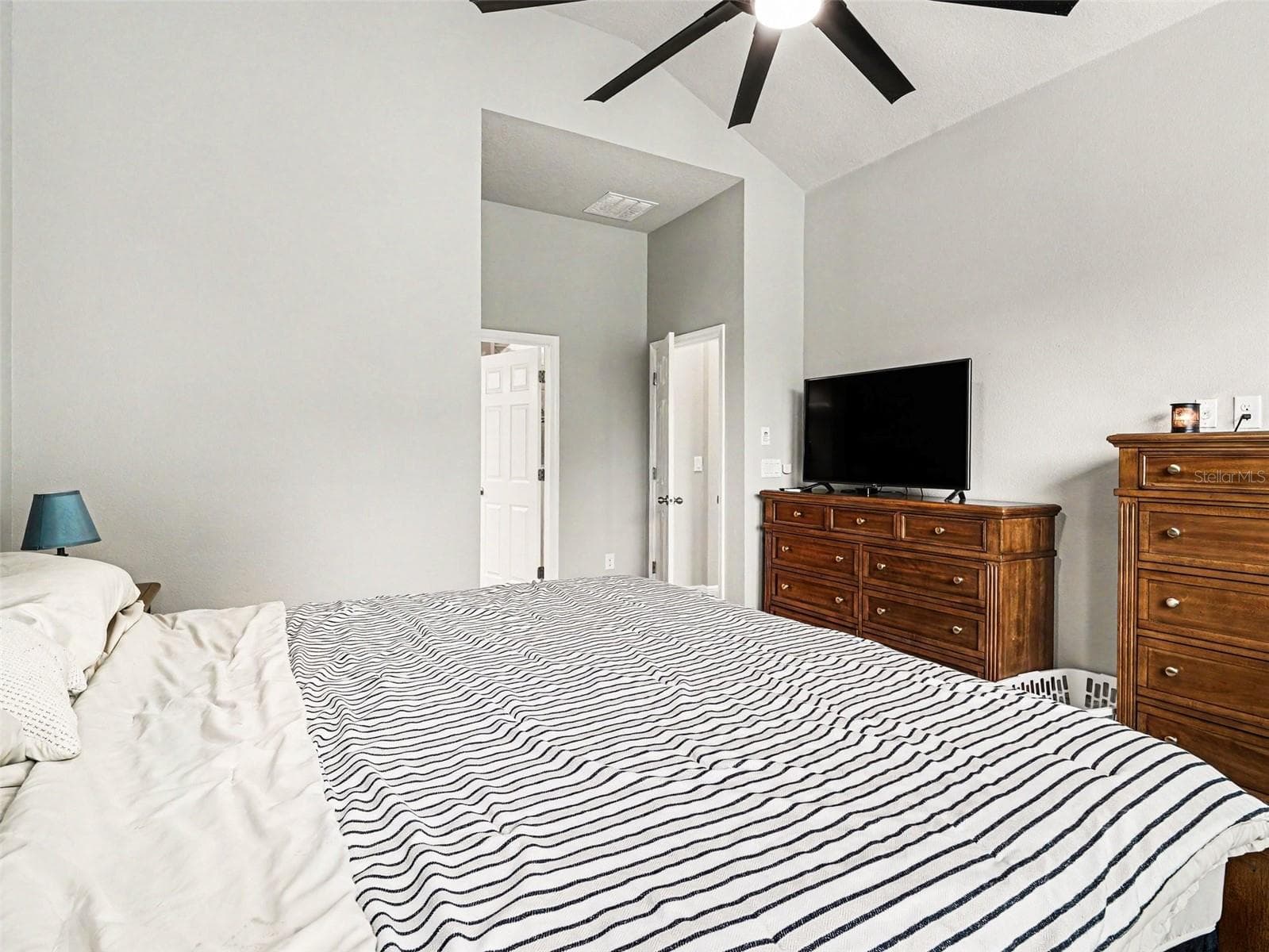 Single Family Residence at 7508 SEA LILLY CT, APOLLO BEACH, photo 10 of 16