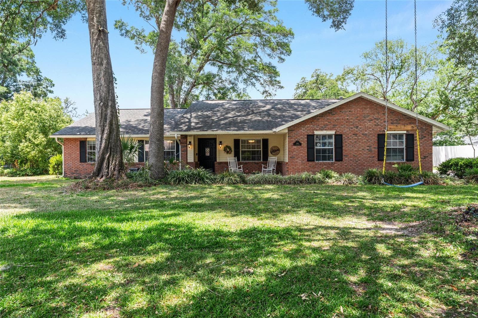 Single Family Residence at 986 SE 57TH AVE, OCALA, photo 2 of 59