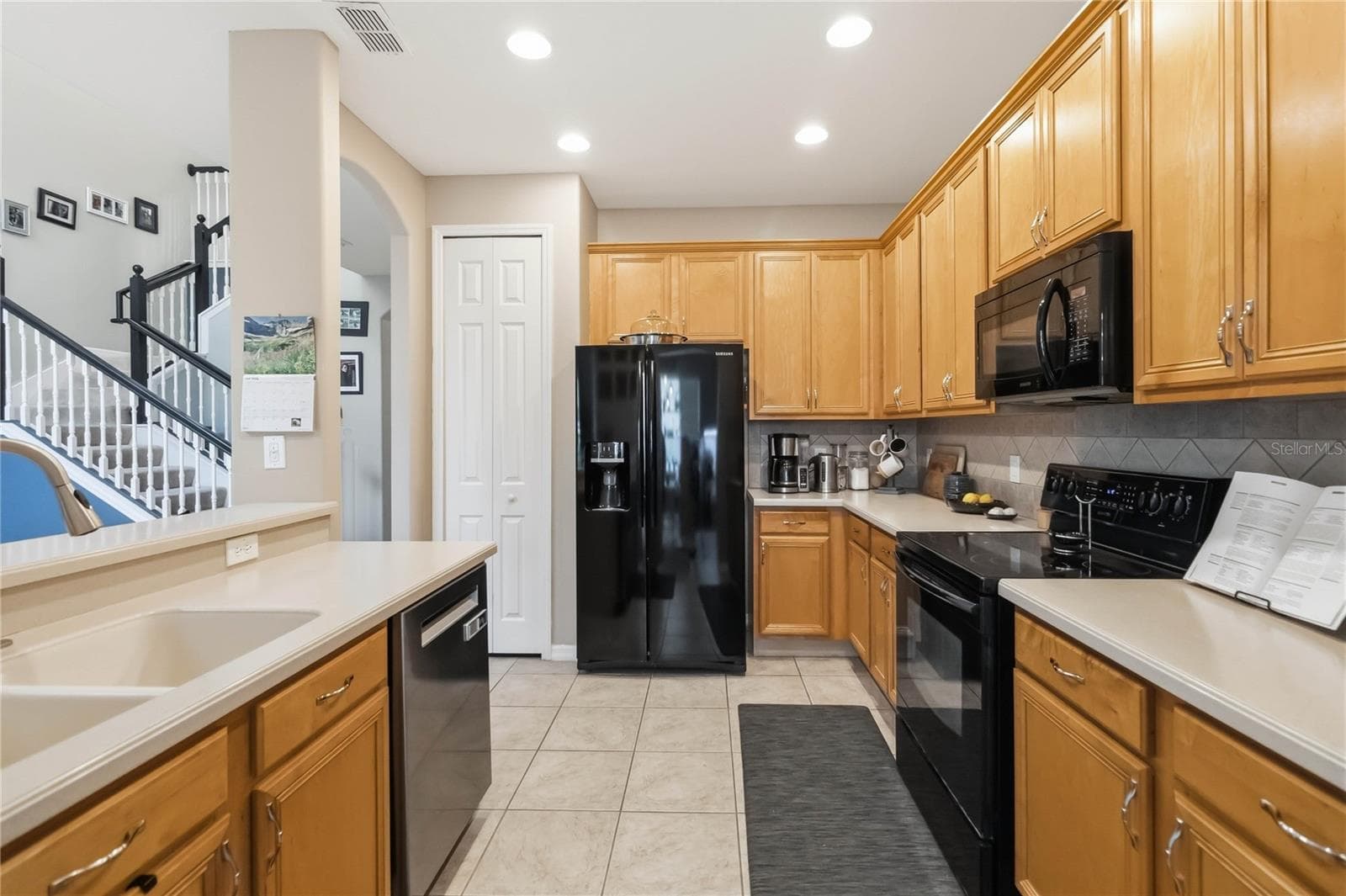 Townhouse at 534 TERRACE SPRING DR, ORLANDO, photo 11 of 35
