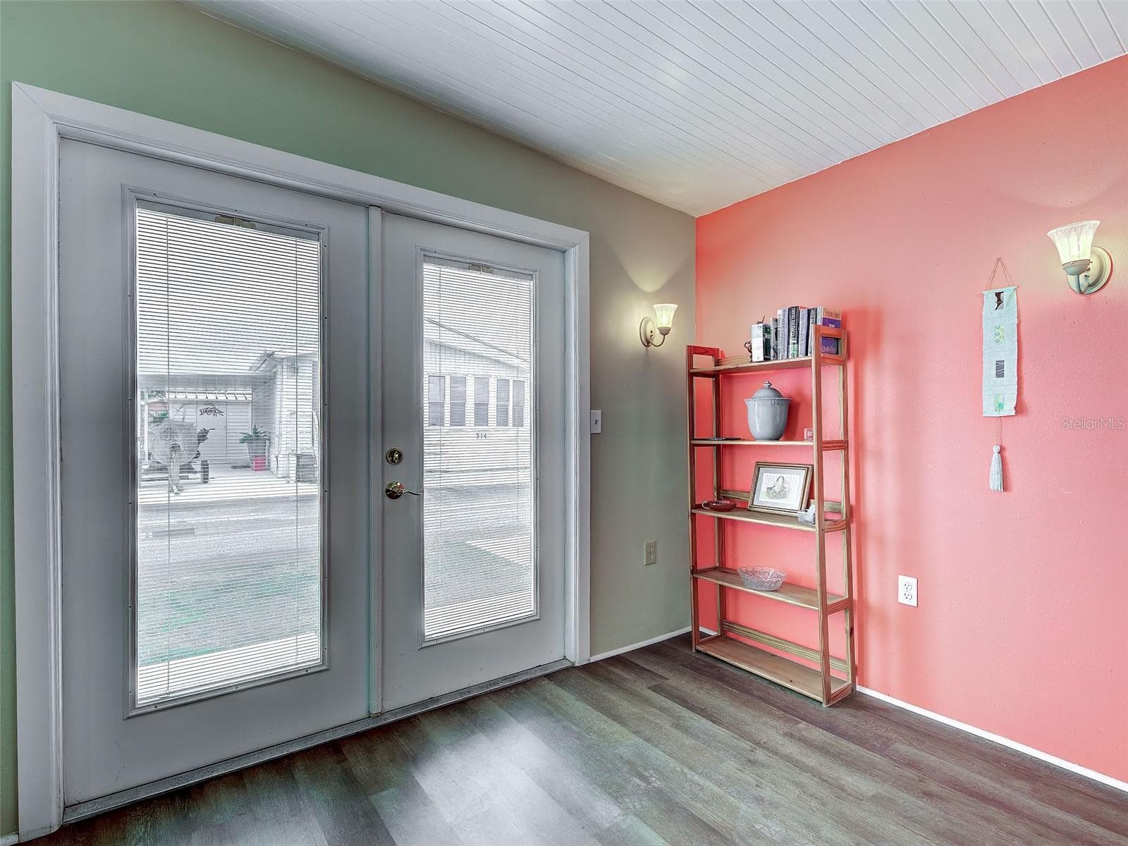 Manufactured Home at 1475 FLAMINGO DR #286, ENGLEWOOD, photo 6 of 70