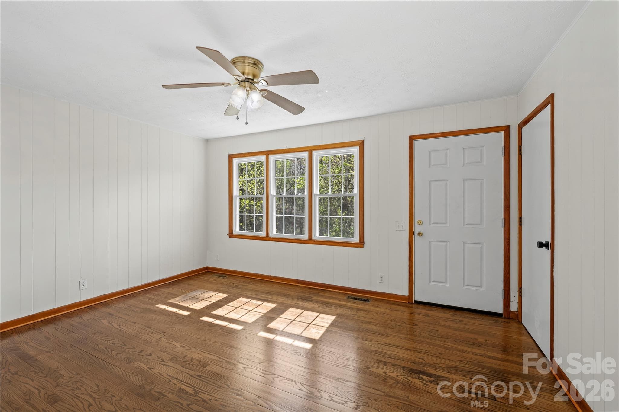 Single Family Residence at Burnsville, photo 2 of 18