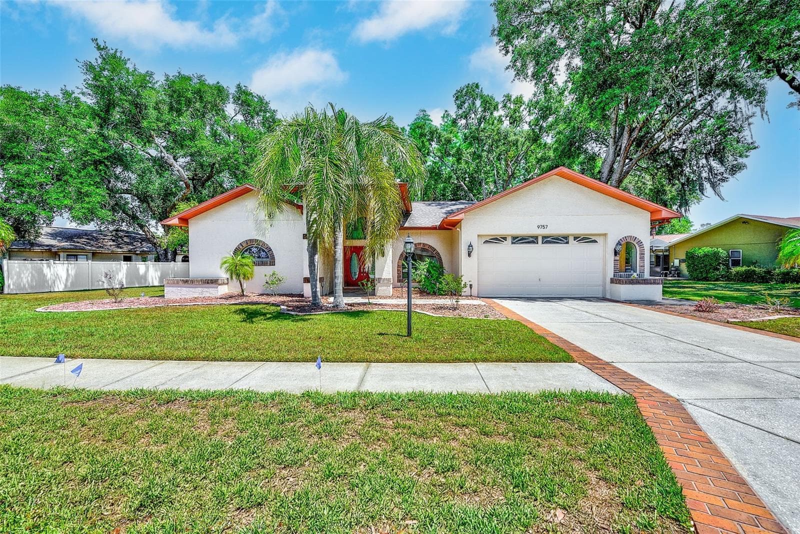 9757 HERMOSILLO DR