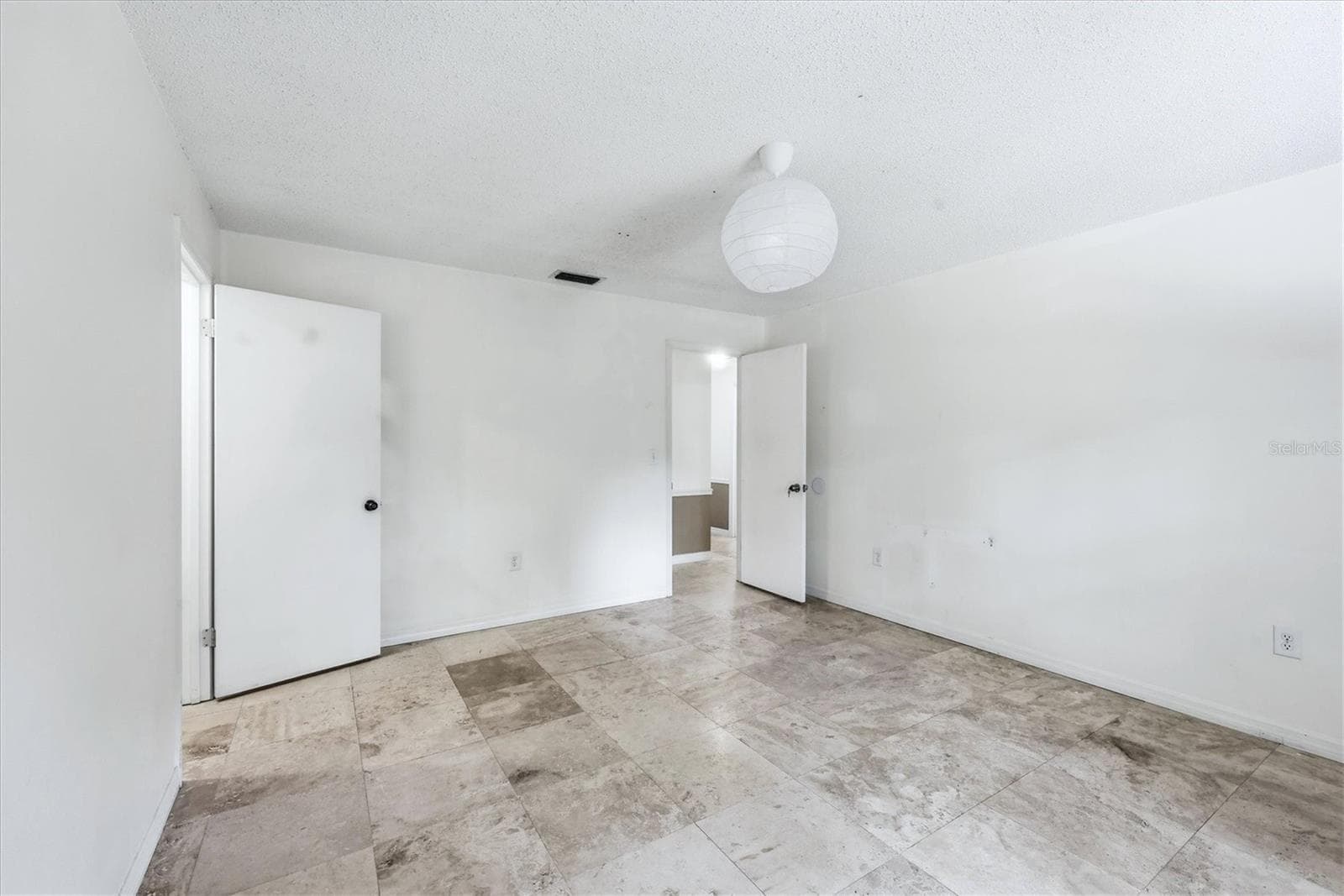 Single Family Residence at 4420 GREENWOOD STABLES RD, SARASOTA, photo 18 of 40