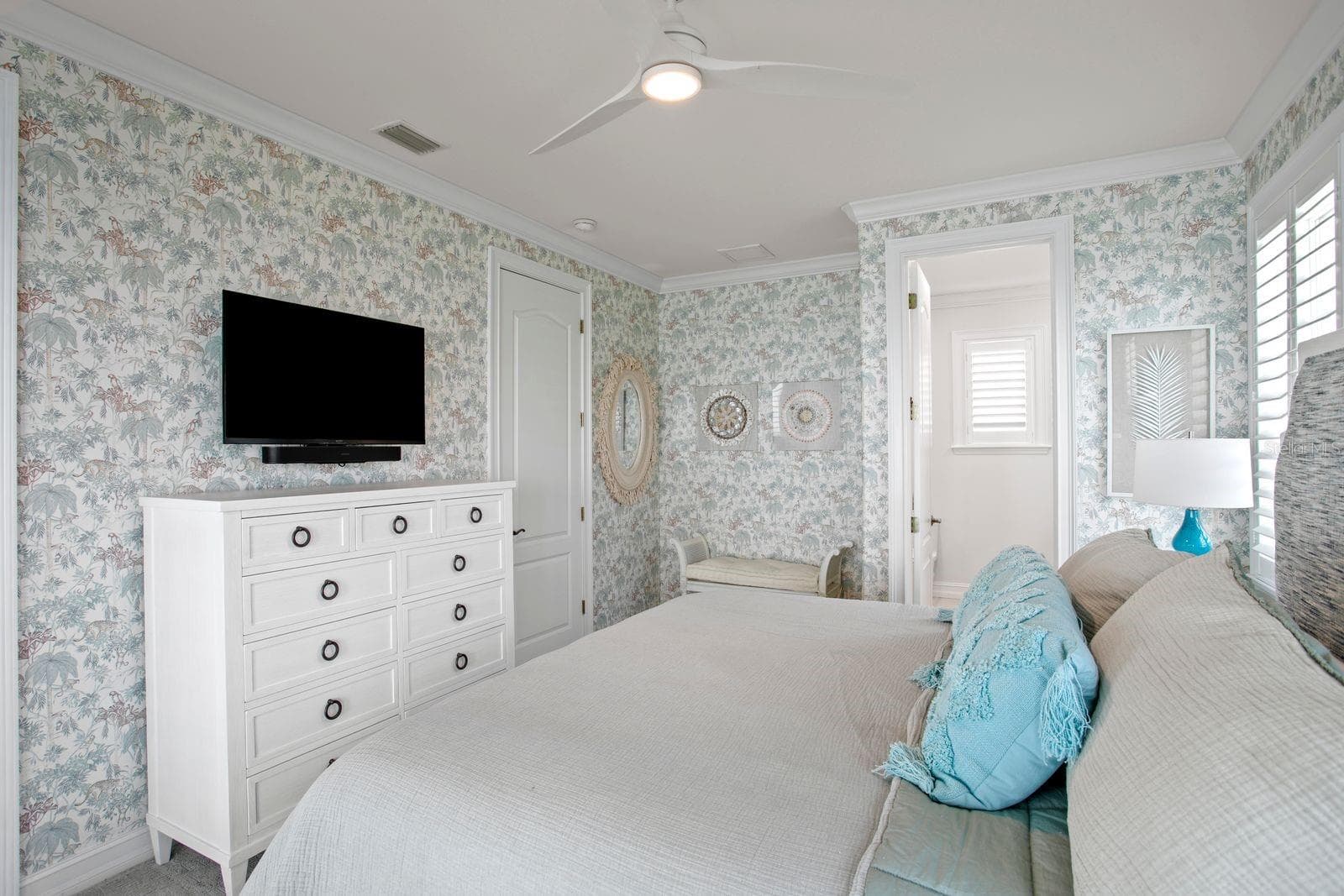 Top level bedroom two with a private en suite. - 611 1ST AVE S, TIERRA VERDE
