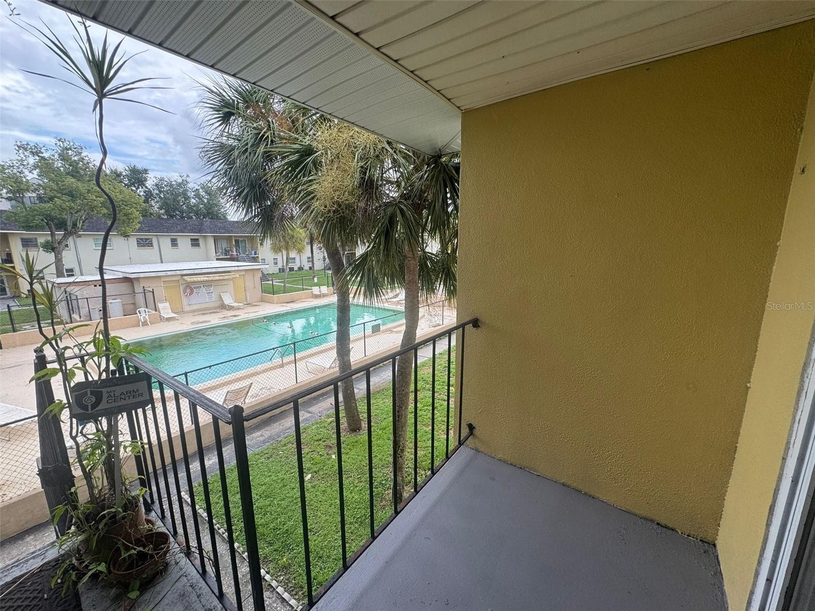 Condominium at 2800 E 113TH AVE #B1204, TAMPA, photo 12 of 26