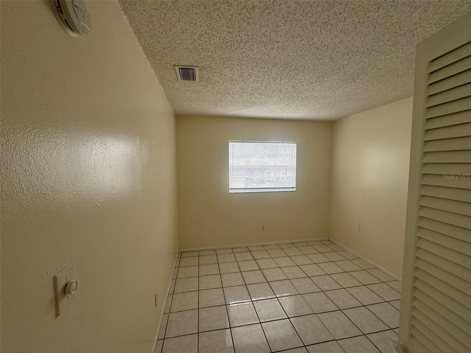 Condominium at 2800 E 113TH AVE #B1204, TAMPA, photo 13 of 26