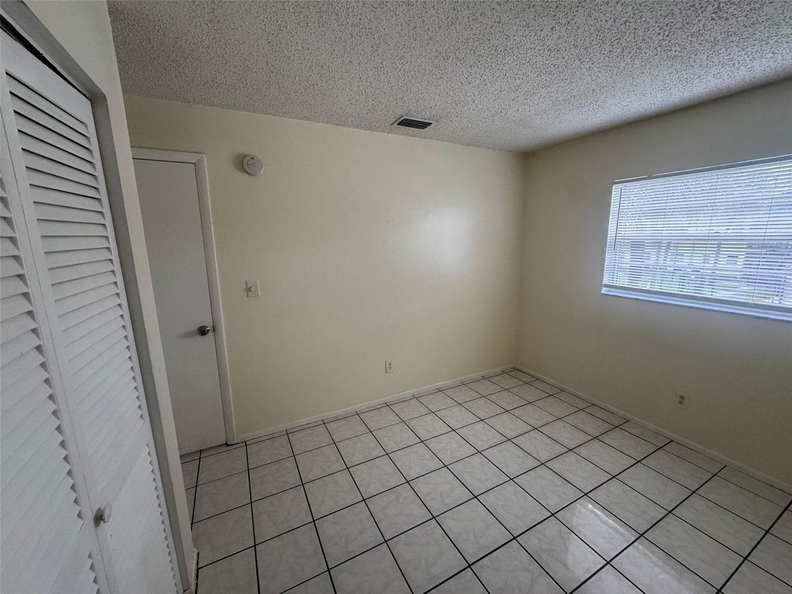 Condominium at 2800 E 113TH AVE #B1204, TAMPA, photo 15 of 26
