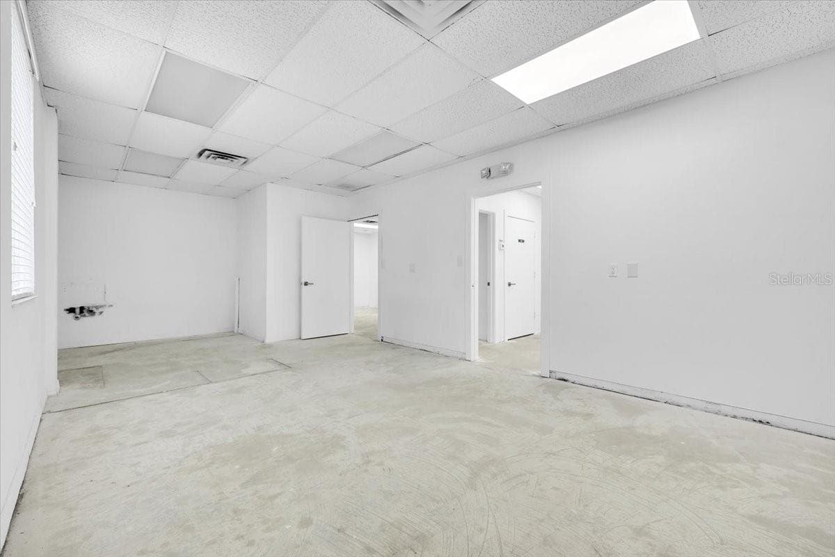 SUITE 102B Backroom - 3300 TAMIAMI TRL #2, PORT CHARLOTTE