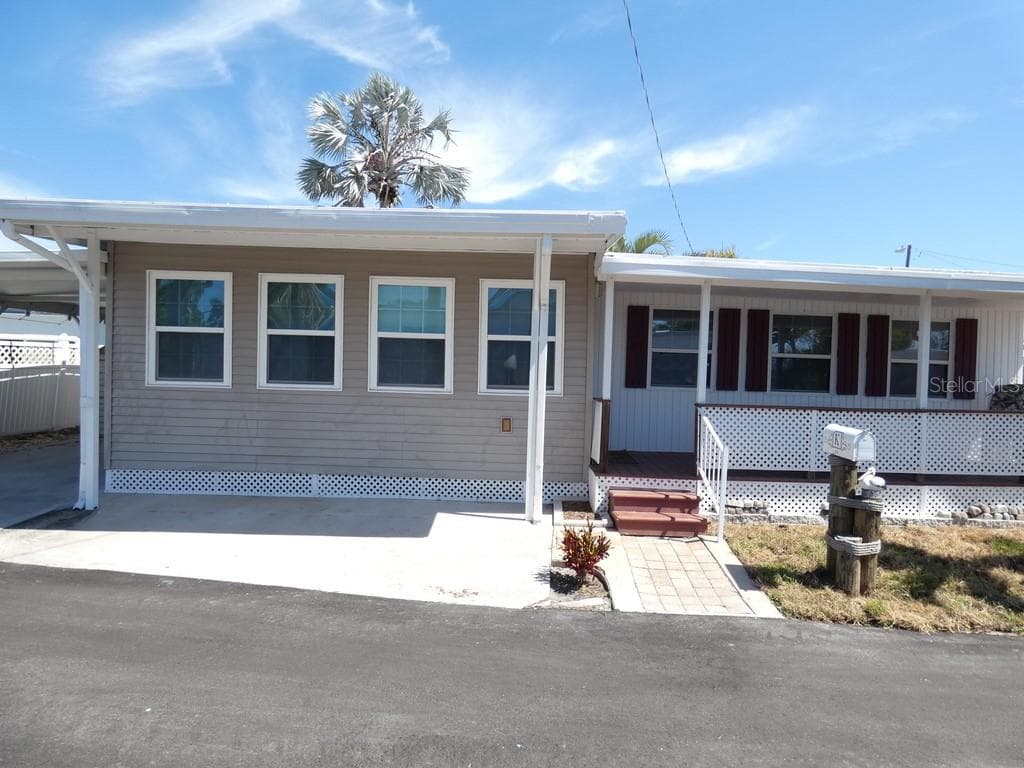 12674 SEMINOLE BLVD #S8