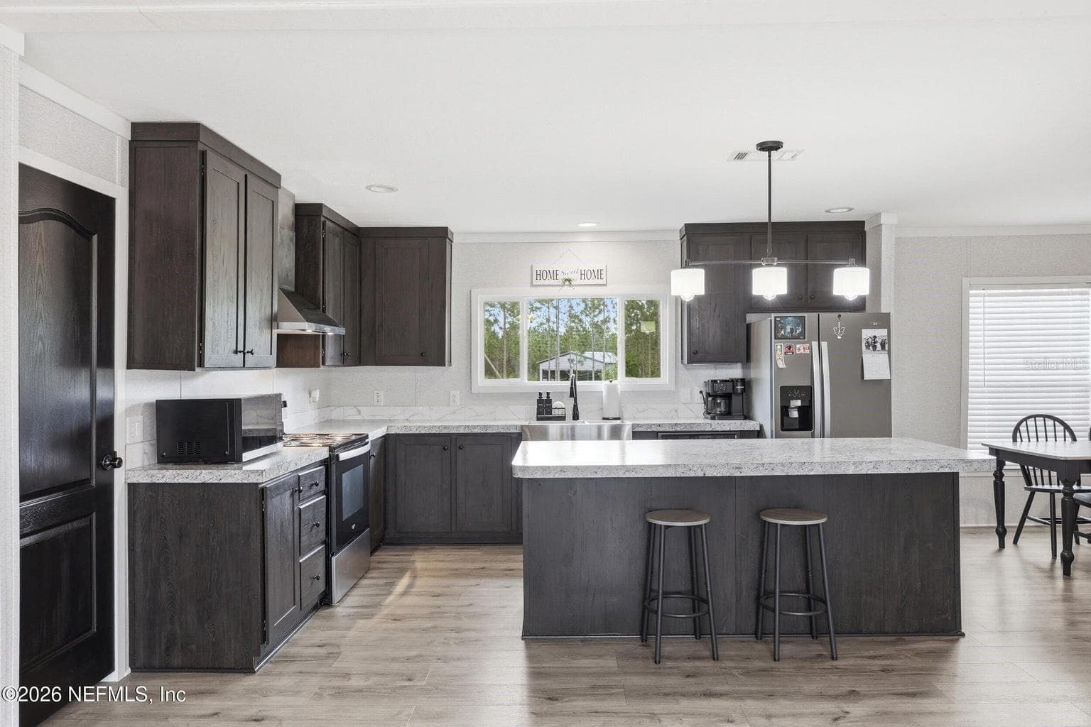 Kitchen Island - 2626 WILL ELLEDGE RD, GLEN ST MARY