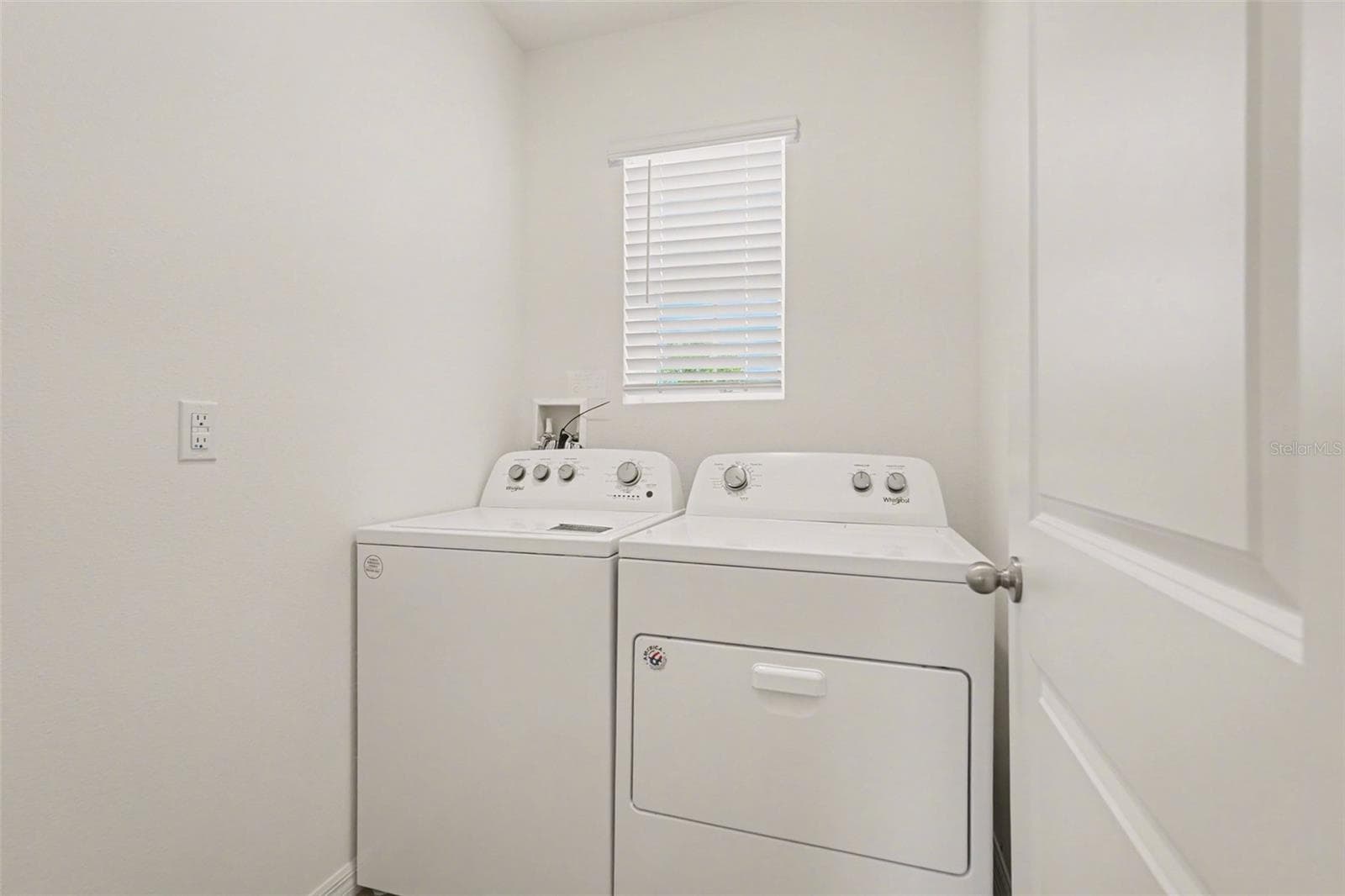 Single Family Residence at 3296 SUNCOAST PLAINS DR, ODESSA, photo 27 of 41