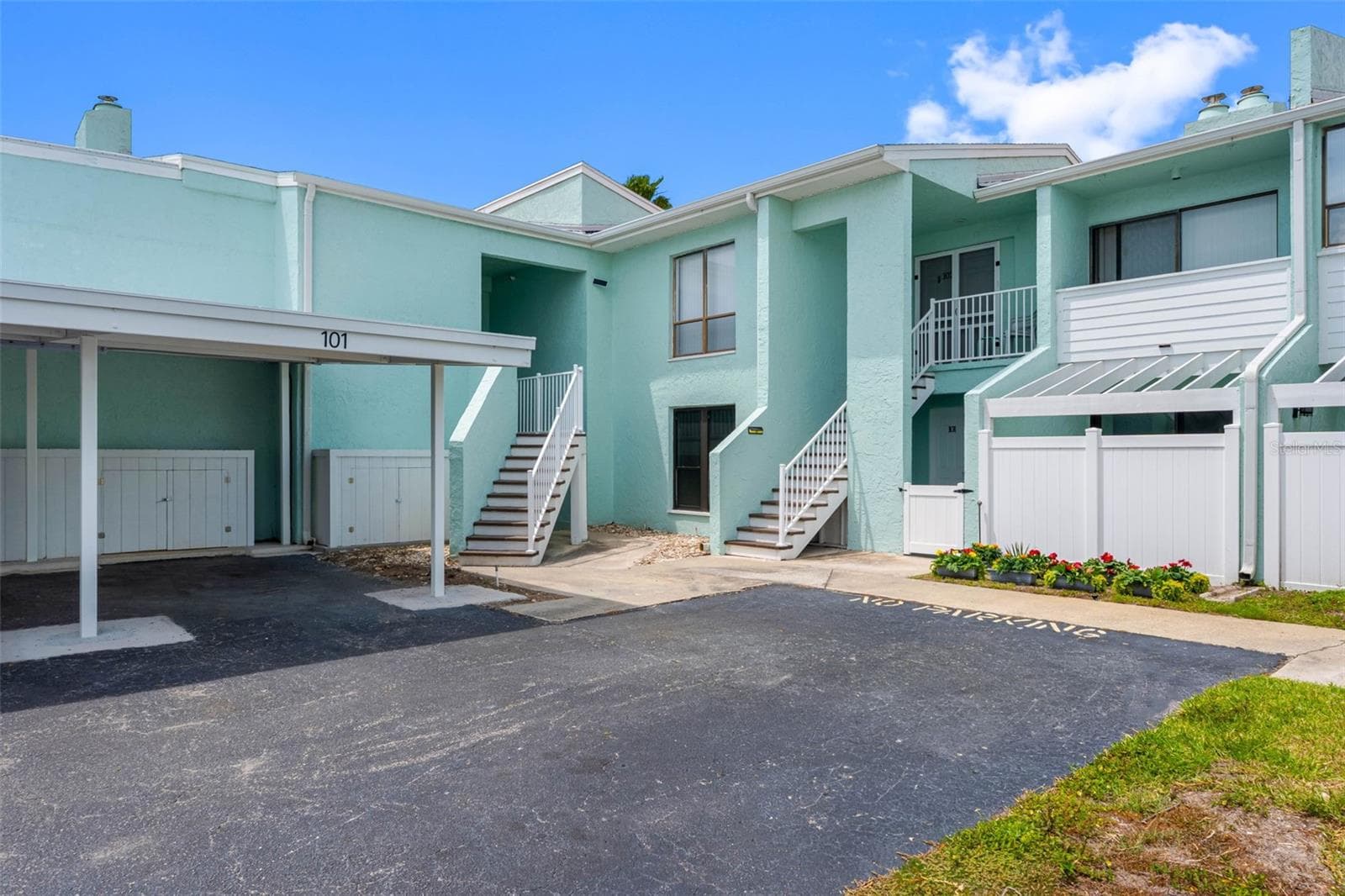 WINDRUSH COVE PH 1 CONDO