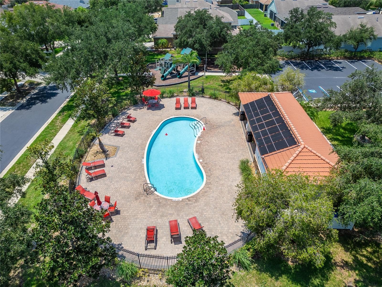 Single Family Residence at 411 DURHAM SHORE CT, APOLLO BEACH, photo 7 of 67