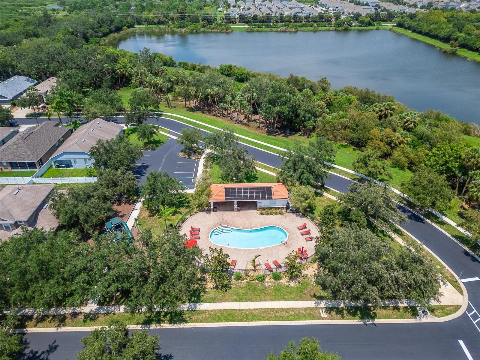 Single Family Residence at 411 DURHAM SHORE CT, APOLLO BEACH, photo 8 of 67