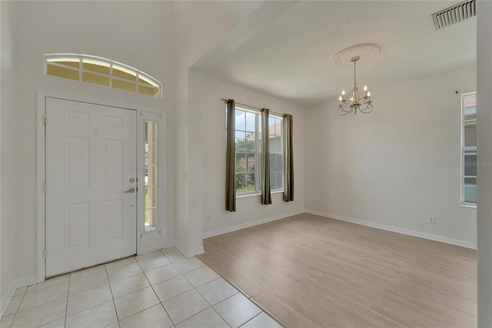 Single Family Residence at 411 DURHAM SHORE CT, APOLLO BEACH, photo 10 of 67