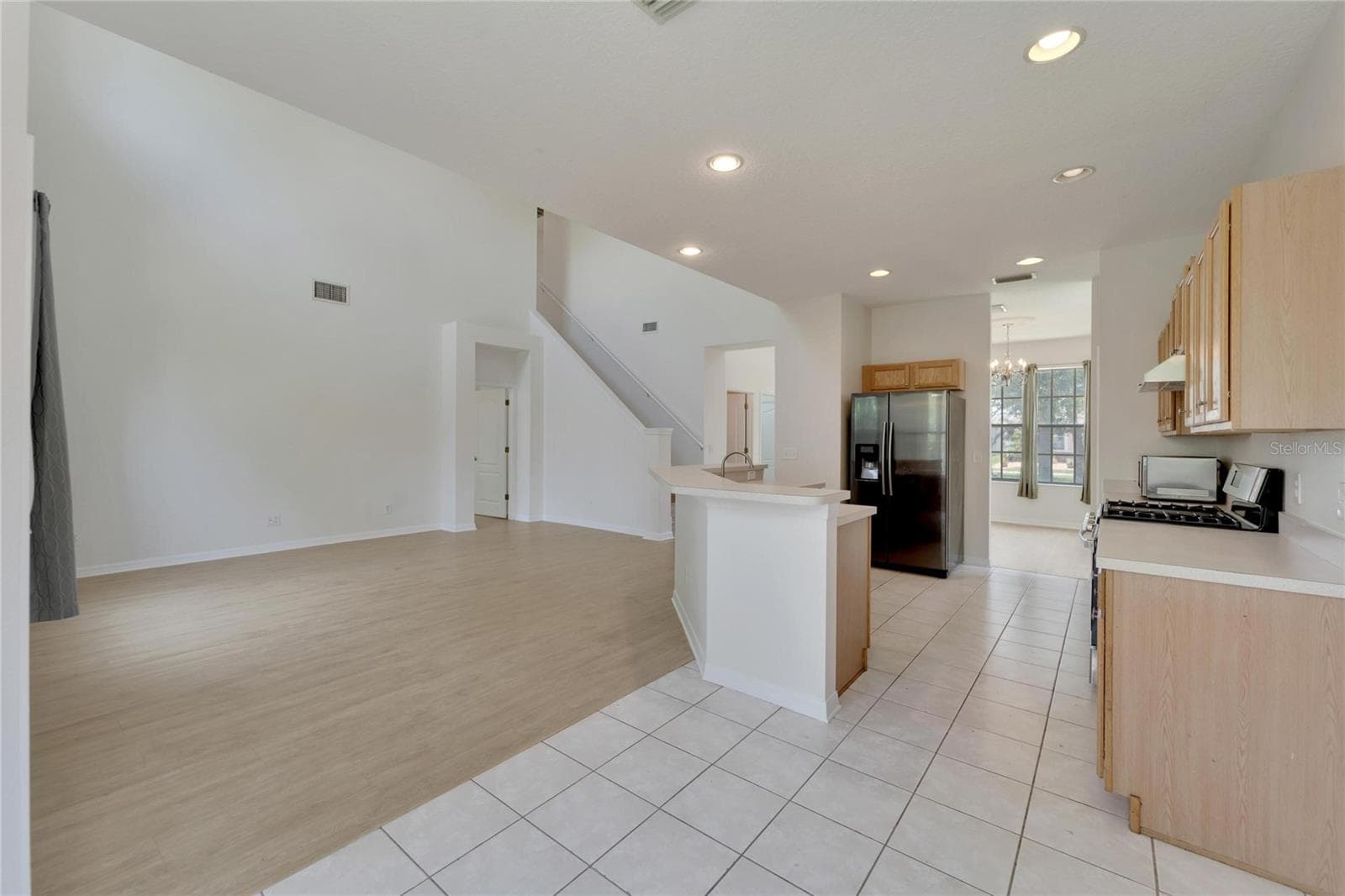 Single Family Residence at 411 DURHAM SHORE CT, APOLLO BEACH, photo 25 of 67