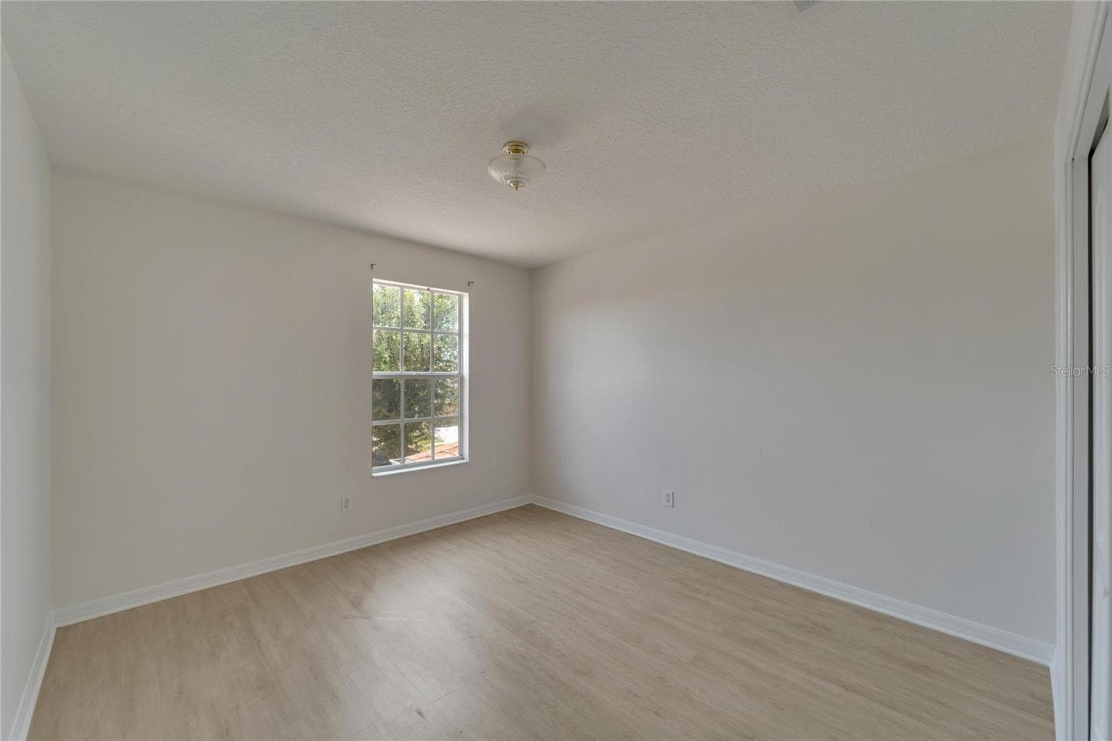 Single Family Residence at 411 DURHAM SHORE CT, APOLLO BEACH, photo 36 of 67
