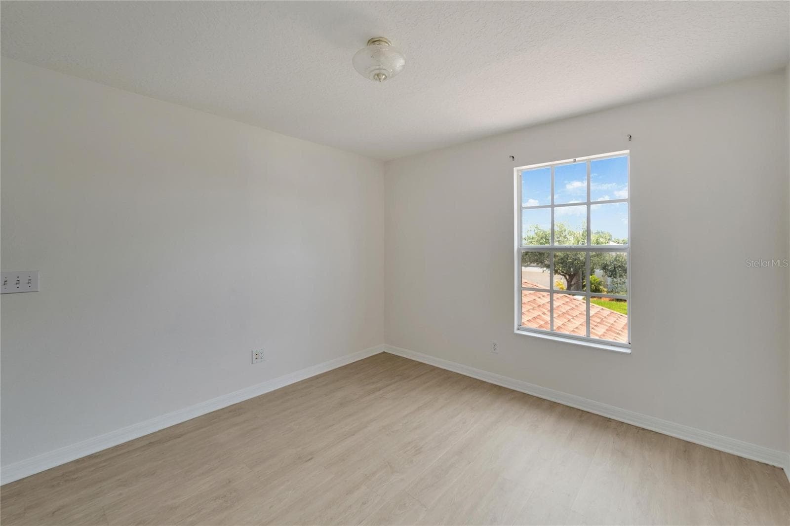 Single Family Residence at 411 DURHAM SHORE CT, APOLLO BEACH, photo 43 of 67