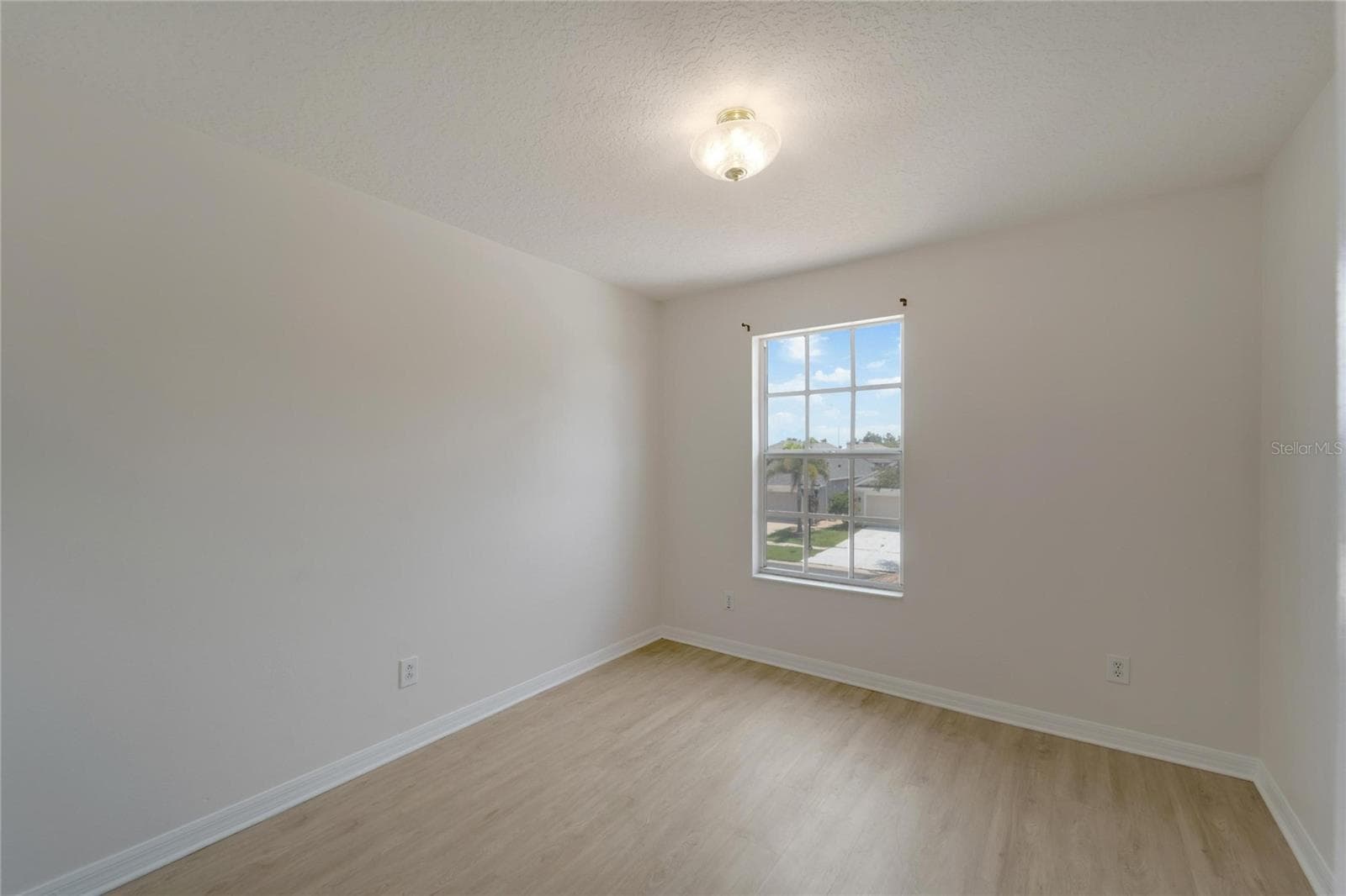 Single Family Residence at 411 DURHAM SHORE CT, APOLLO BEACH, photo 45 of 67
