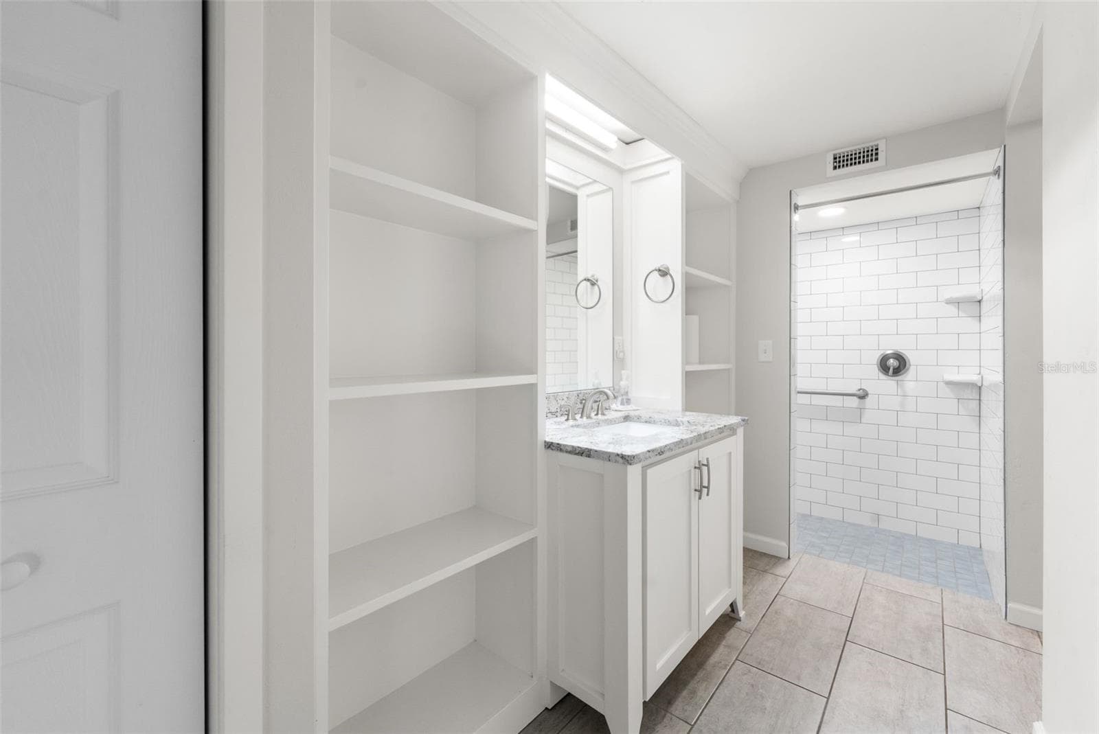 Bathroom alternate view - 8026 NE 221ST ST, MELROSE