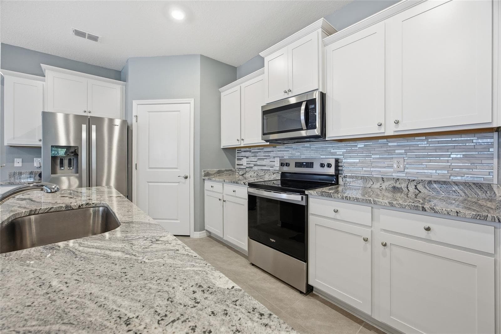 Single Family Residence at 9309 SW 60TH COURT RD, OCALA, photo 12 of 29