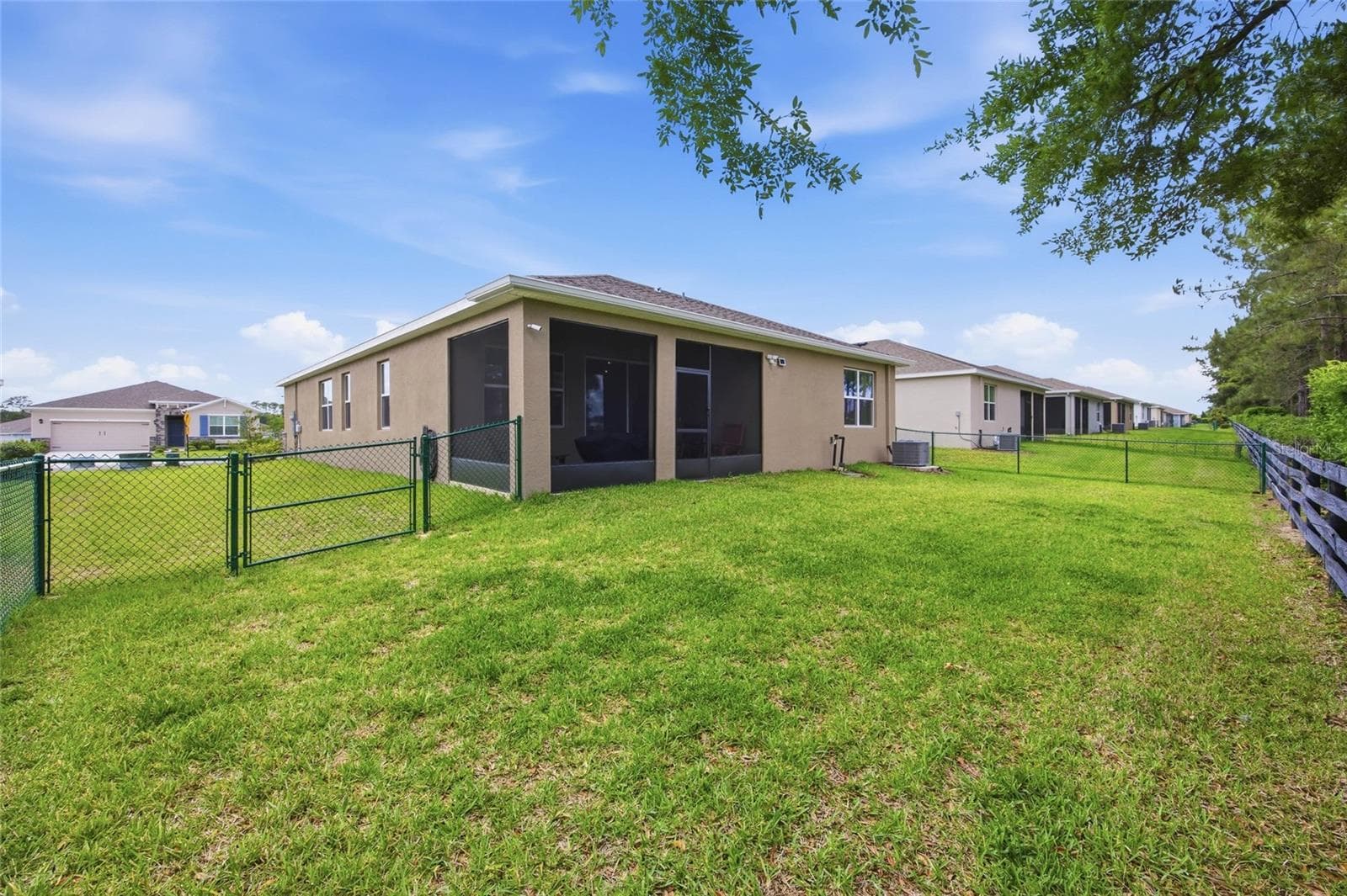 Single Family Residence at 9309 SW 60TH COURT RD, OCALA, photo 6 of 29