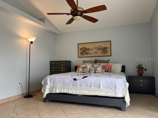 Single Family Residence at 4125 HAMPSHIRE VILLAGE CT, ORLANDO, photo 7 of 40