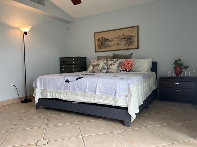 Single Family Residence at 4125 HAMPSHIRE VILLAGE CT, ORLANDO, photo 8 of 40