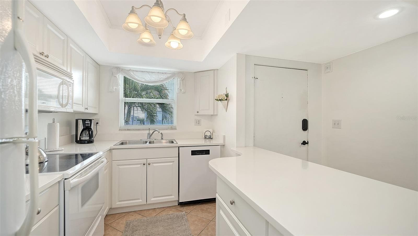 Condominium at 9200 MIDNIGHT PASS RD #25, SARASOTA, photo 20 of 35