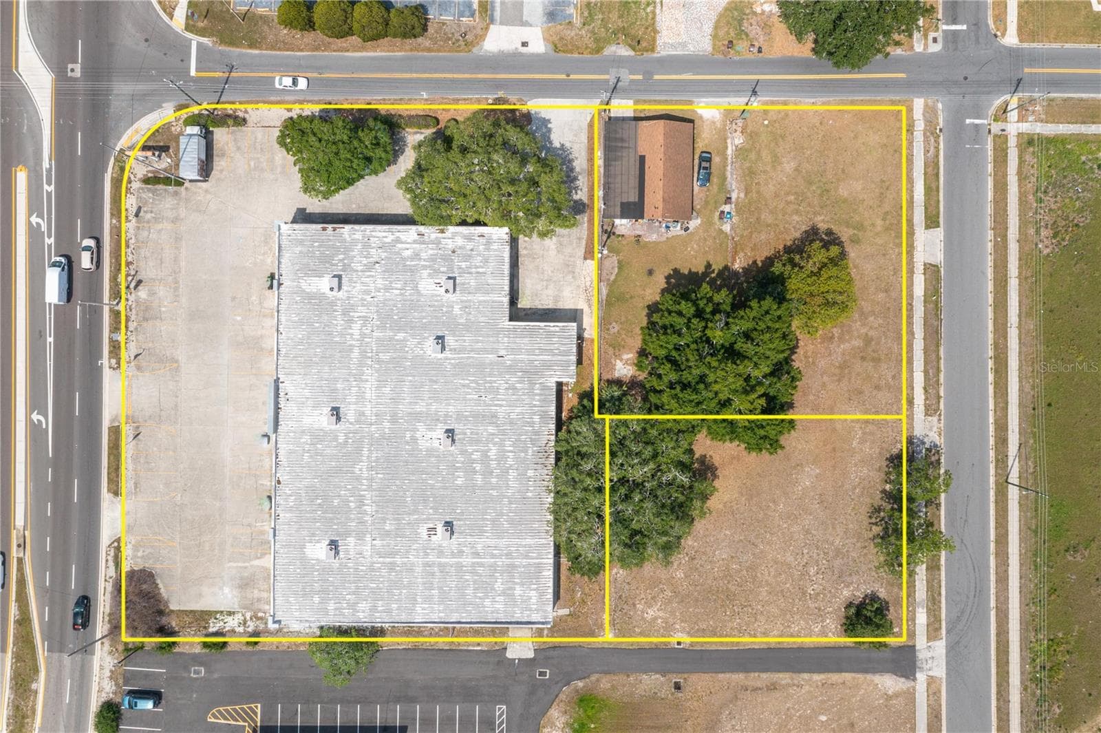 Retail at 126 STATE ROAD 60 W, LAKE WALES, photo 2 of 50