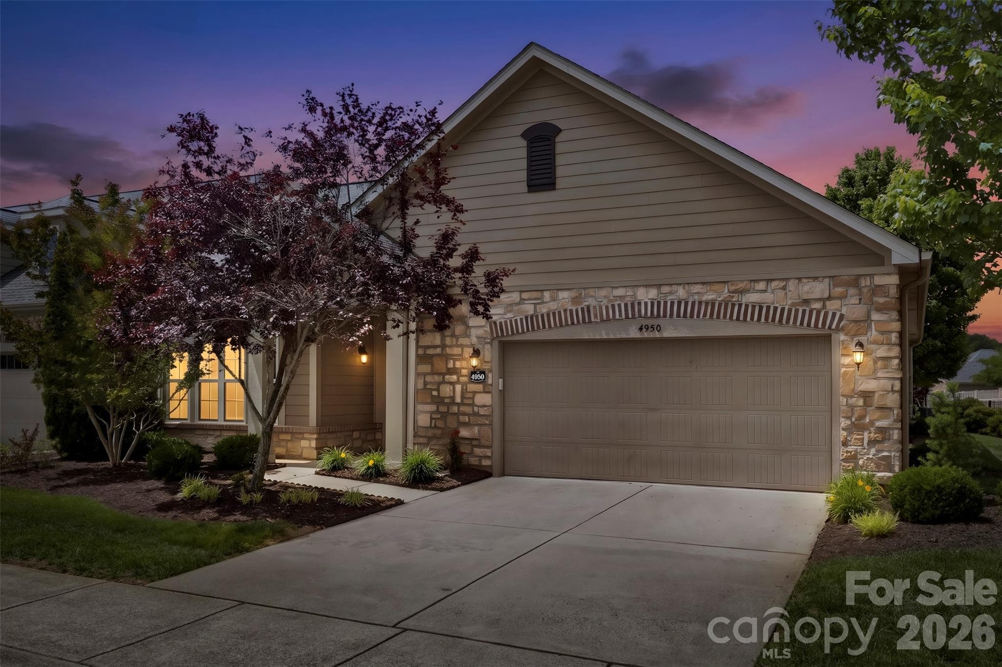 Townhouse at 4950 Polo Gate Boulevard, Charlotte, photo 2 of 45
