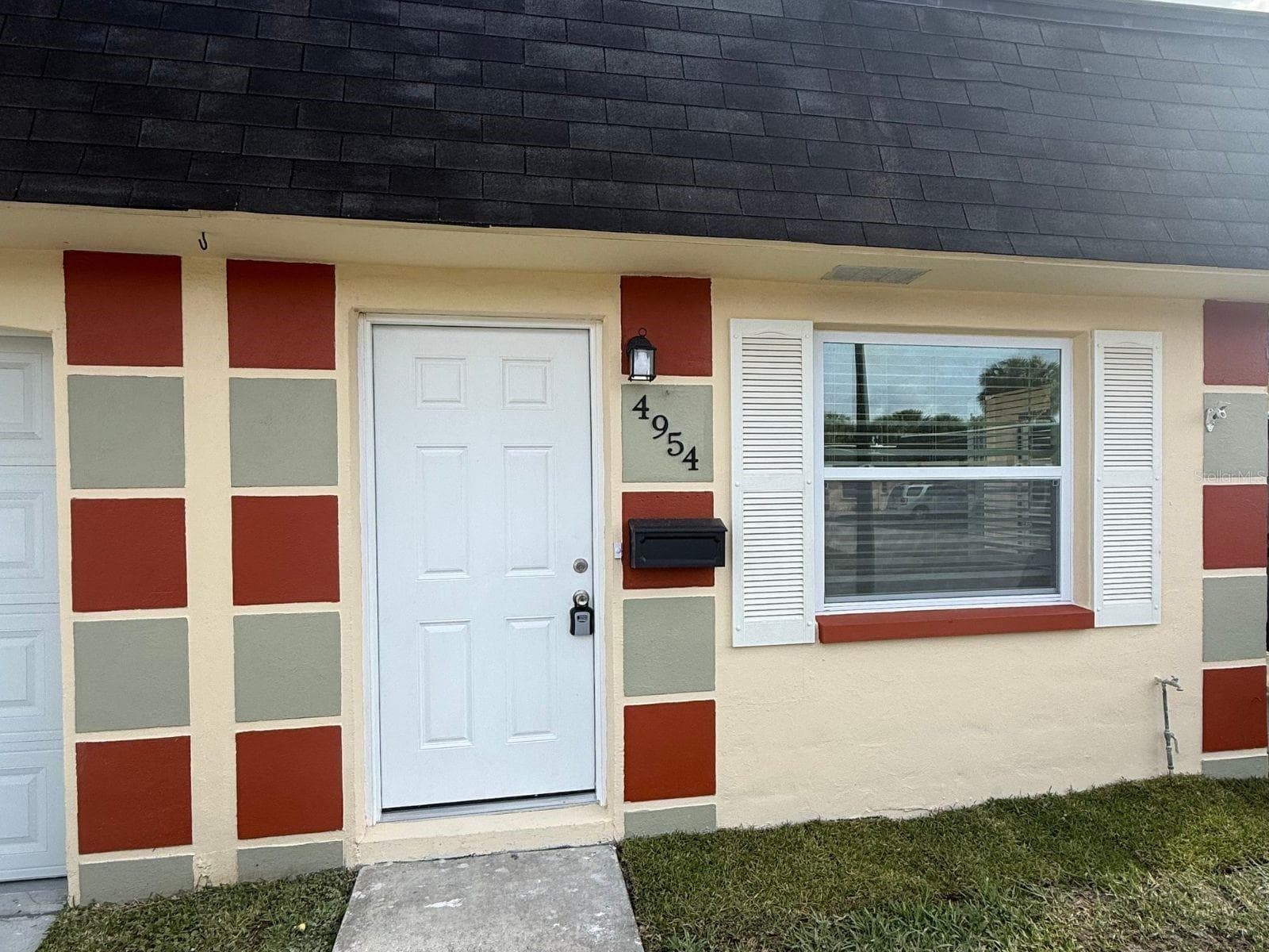 Triplex at 4954 BITNER ST, NEW PORT RICHEY, photo 24 of 31