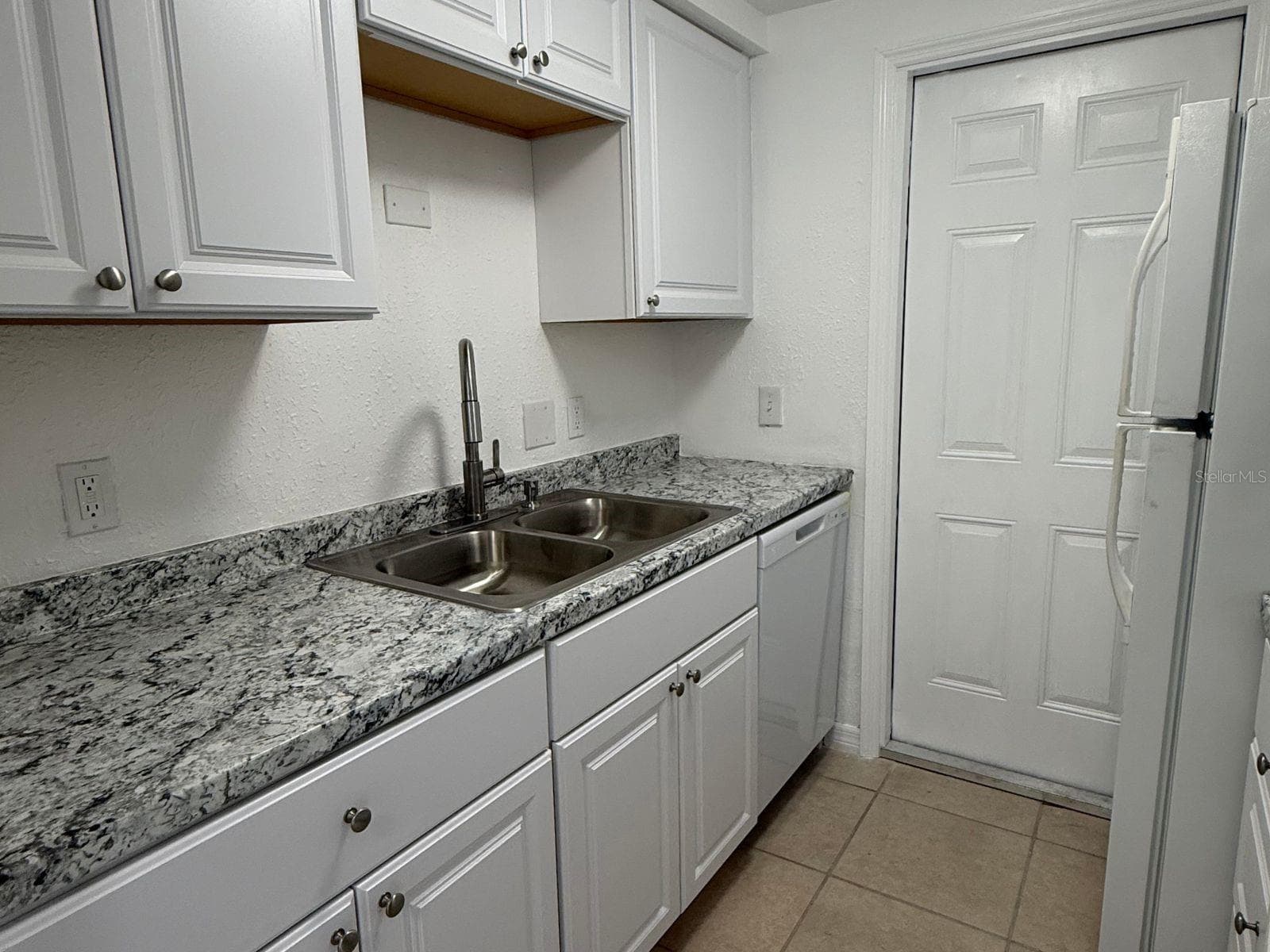Villa at 4954 BITNER ST, NEW PORT RICHEY, photo 7 of 32